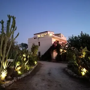 https://surra-mediterranean-apartments.sicilyhotelsitaly.net